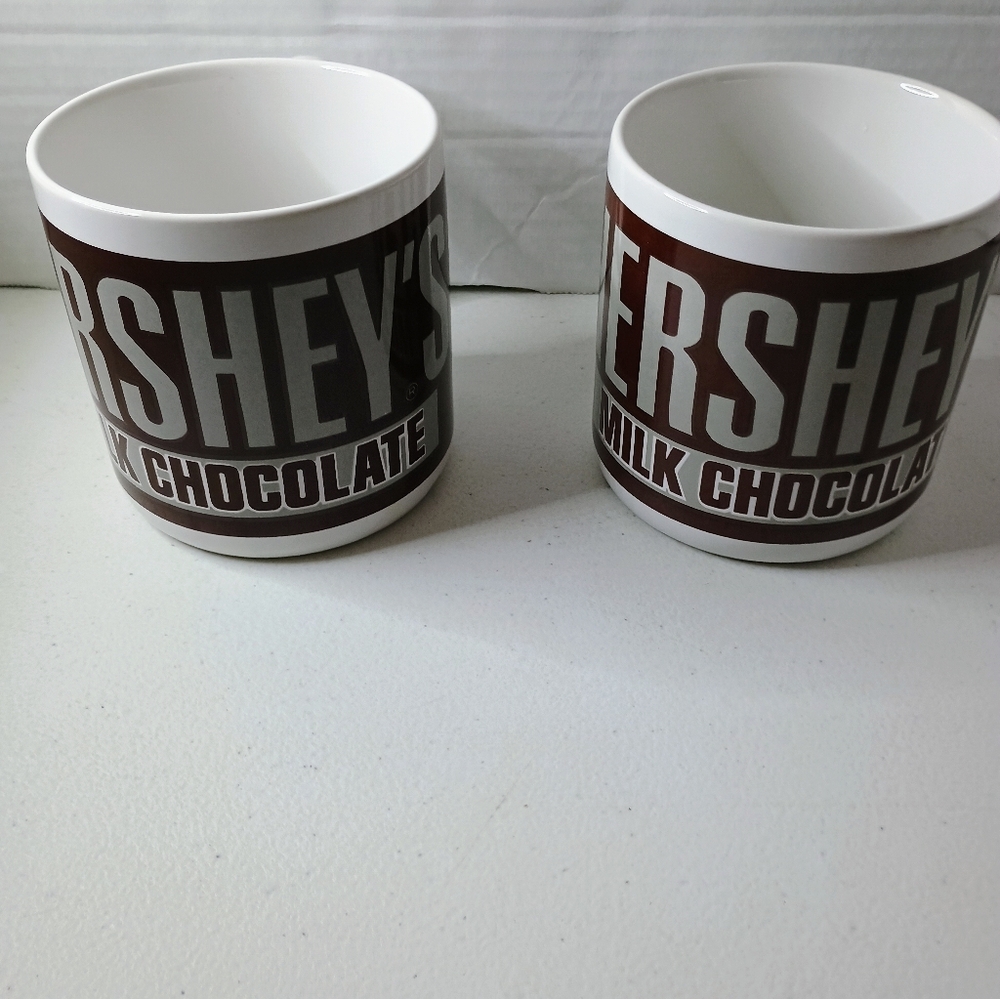 Hershey Milk Chocolate Mugs - Brown and White